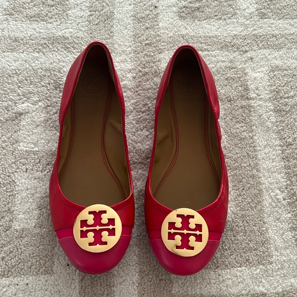 Tory Burch flats gently used - Picture 1 of 3